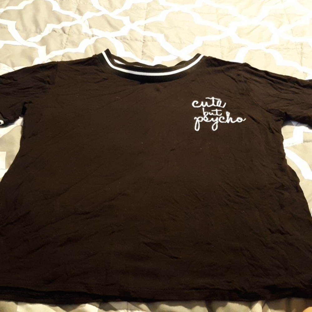 Short sleeve crop